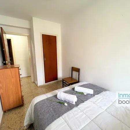 Pineda 3 ,climatizado,piscina Y A 130m De La Playa