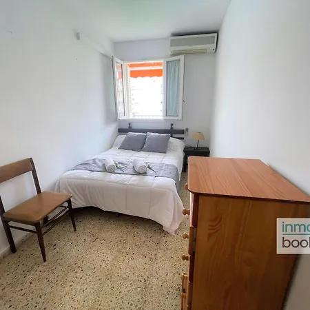 Pineda 3 ,climatizado,piscina Y A 130m De La Playa Apartment *
