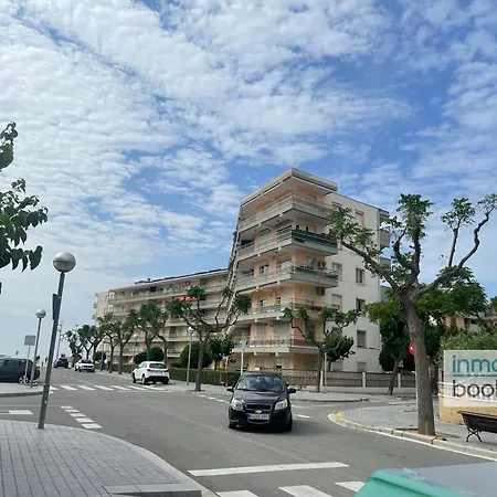 Pineda 3 ,climatizado,piscina Y A 130m De La Playa Apartment *